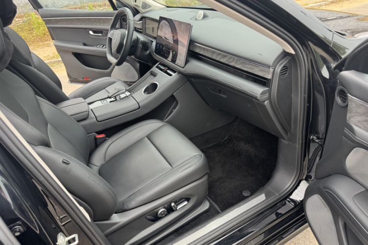 Used Hima AITO M5 2022 Range-Extended Rear-Drive Standard Version Right Front Seat