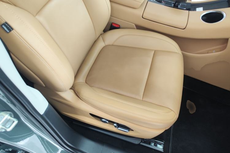 Used Hima AITO M5 2022 Range-Extended Rear-Drive Standard Version Right Front Seat
