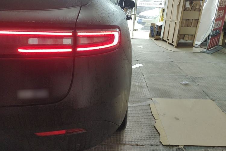Used Hima AITO M5 2022 Extended-Range Four-Wheel Drive Ultimate Edition Right Rear Taillight