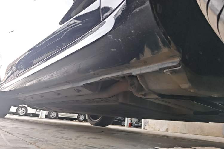Used Hima AITO M5 2022 Extended-Range Four-Wheel Drive Ultimate Edition Right Side Sill