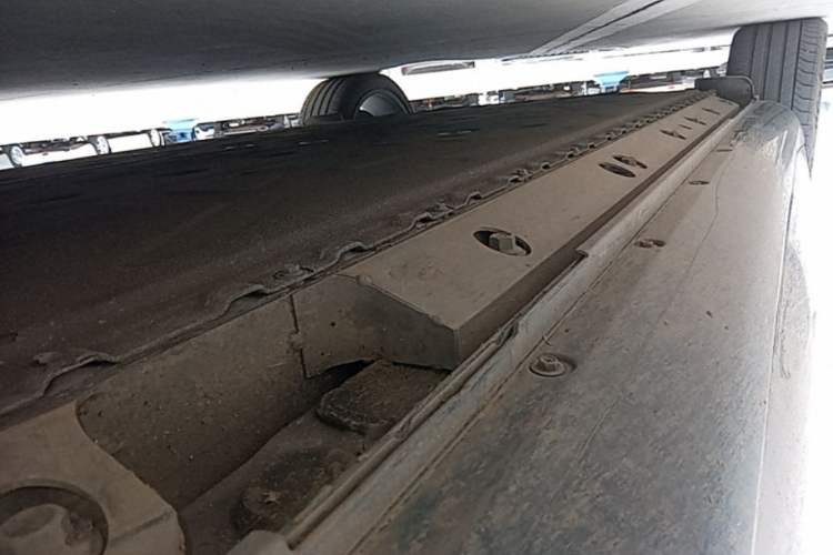 Used Hima AITO M5 2022 Pure Electric Rear-Drive Standard Edition Right Side Sill