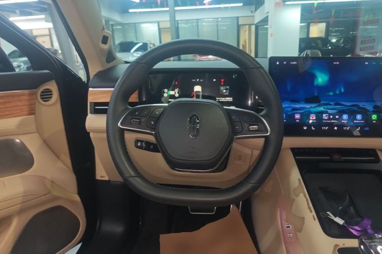 Used Hima AITO M5 2022 Pure Electric Rear-Drive Standard Edition Steering Wheel
