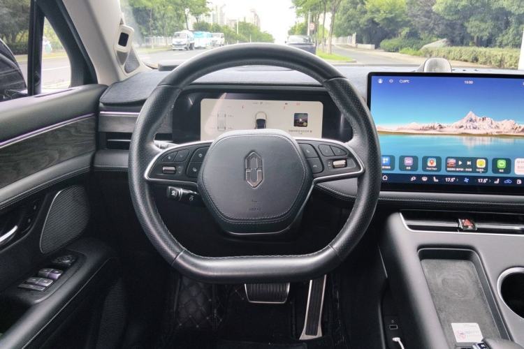 Used Hima AITO M5 2022 Extended-Range Four-Wheel Drive Performance Version Steering Wheel