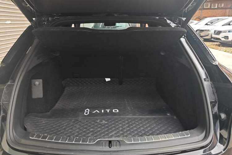 Used Hima AITO M5 2022 Pure Electric All-Wheel-Drive Performance Edition Trunk