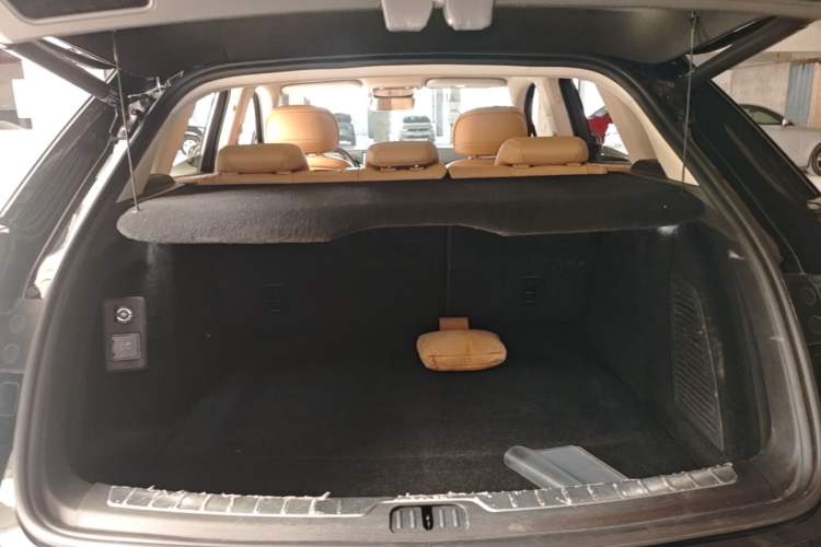 Used Hima AITO M5 2022 Extended-Range Four-Wheel Drive Flagship Edition Trunk