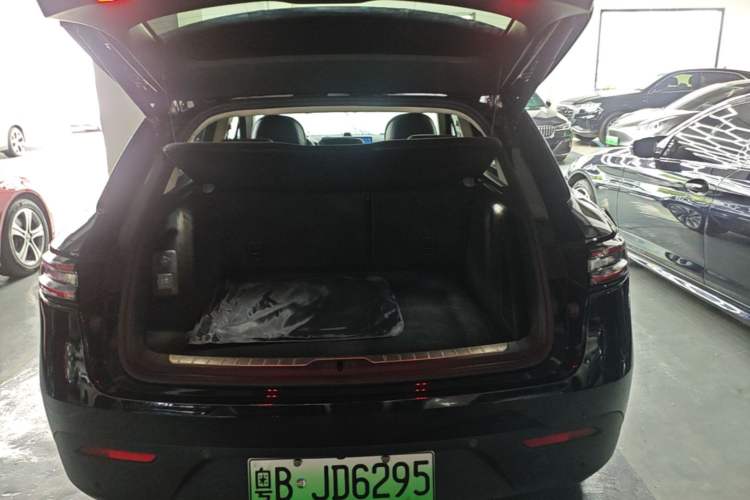 Used Hima AITO M5 2022 Range-Extended Rear-Drive Standard Version Trunk