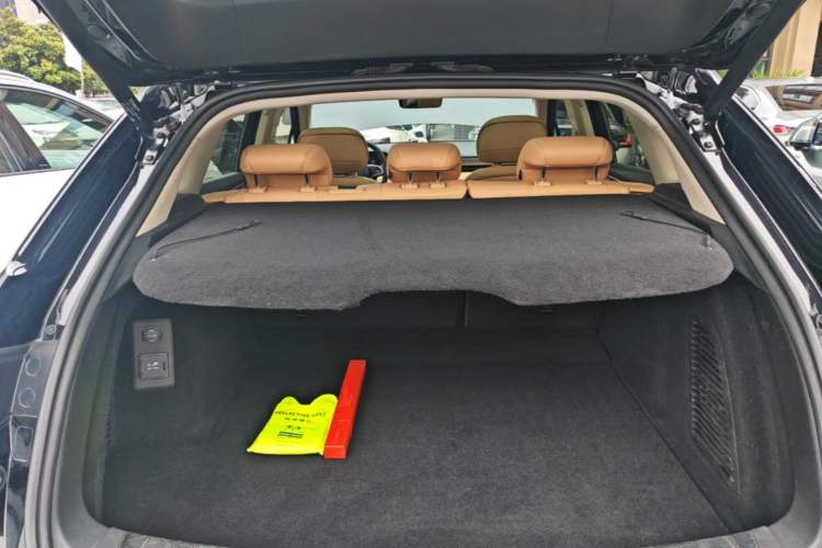 Used Hima AITO M5 2022 Extended-Range Four-Wheel Drive Performance Version Trunk