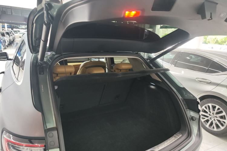 Used Hima AITO M5 2022 Range-Extended Rear-Drive Standard Version Trunk