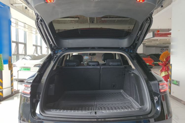 Used Hima AITO M5 2022 Pure Electric All-Wheel-Drive Performance Edition Trunk