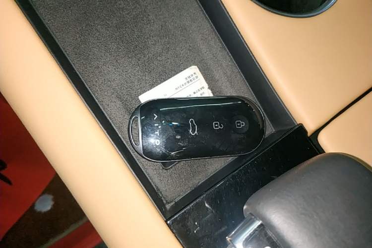 Used Hima AITO M5 2022 Extended-Range Four-Wheel Drive Flagship Edition Vehicle Key
