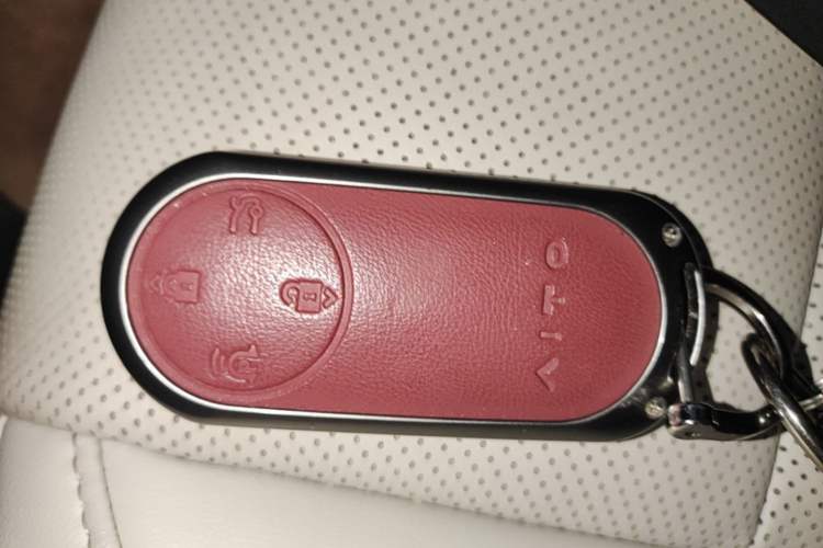 Used Hima AITO M5 2022 Extended-Range Four-Wheel Drive Ultimate Edition Vehicle Key