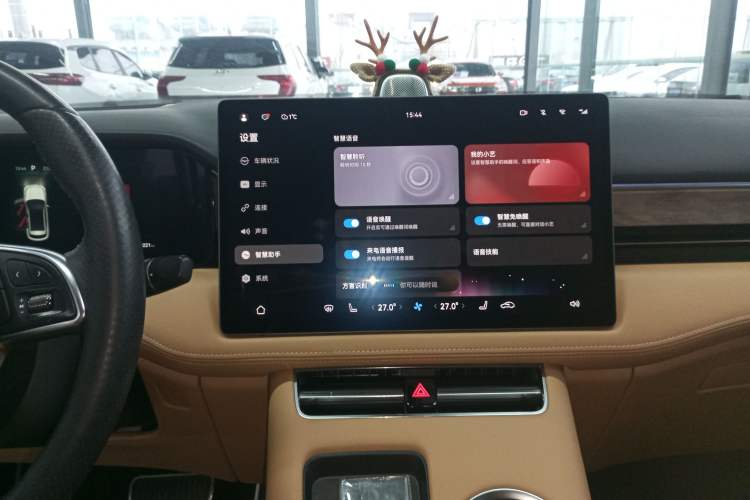 Used Hima AITO M5 2022 Extended-Range Four-Wheel Drive Flagship Edition Audio And AC Panel