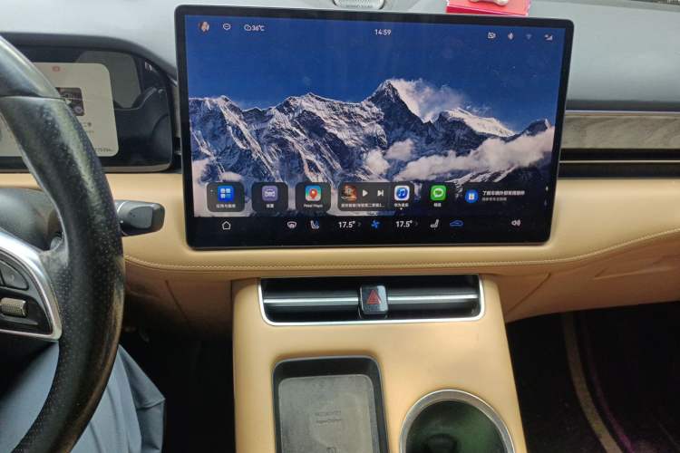 Used Hima AITO M5 2022 Extended-Range Four-Wheel Drive Ultimate Edition Audio And AC Panel