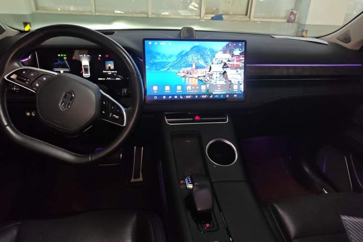 Used Hima AITO M5 2022 Extended-Range Four-Wheel Drive Flagship Edition Center Console