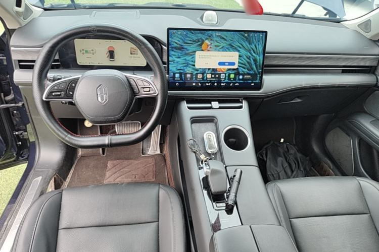 Used Hima AITO M5 2022 Extended-Range Four-Wheel Drive Performance Version Center Console