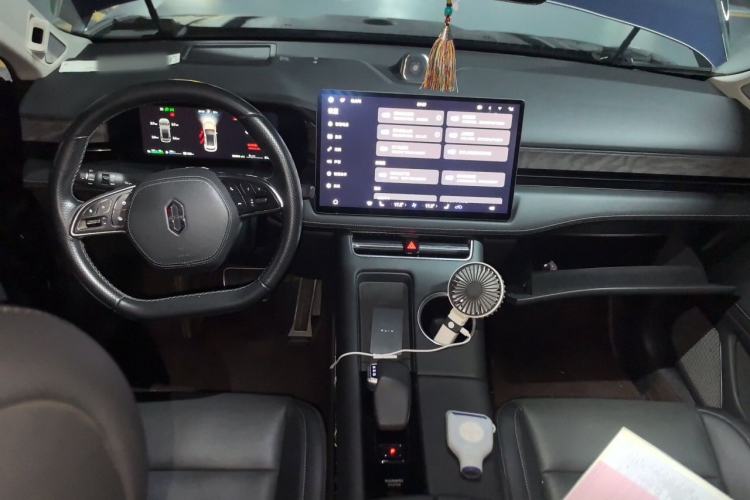 Used Hima AITO M5 2022 Range-Extended Rear-Drive Standard Version Center Console
