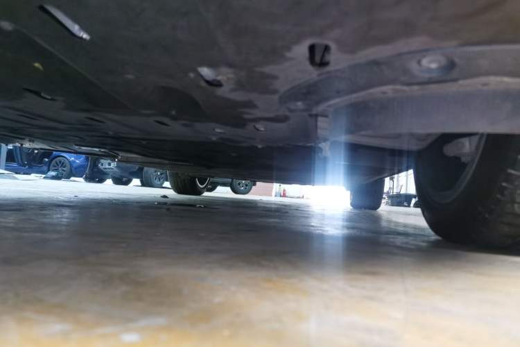 Used Hima AITO M5 2022 Extended-Range Four-Wheel Drive Ultimate Edition Chassis Front