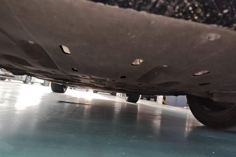 Used Hima AITO M5 2022 Extended-Range Four-Wheel Drive Flagship Edition Chassis Front