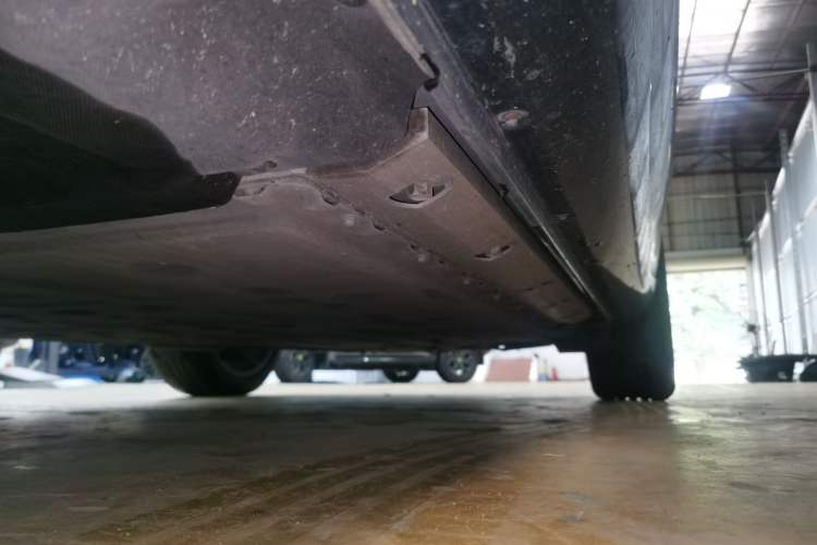 Used Hima AITO M5 2022 Extended-Range Four-Wheel Drive Ultimate Edition Chassis Front Left