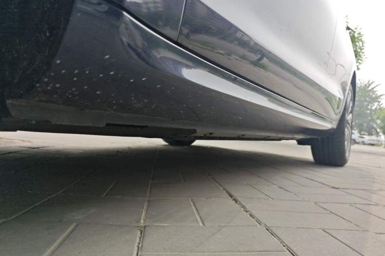 Used Hima AITO M5 2022 Extended-Range Four-Wheel Drive Performance Version Chassis Front Left