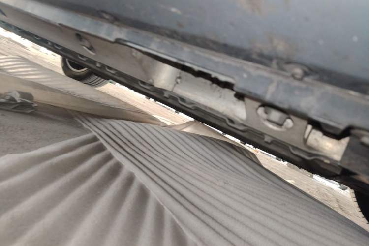 Used Hima AITO M5 2022 Pure Electric Rear-Drive Standard Edition Chassis Front Right