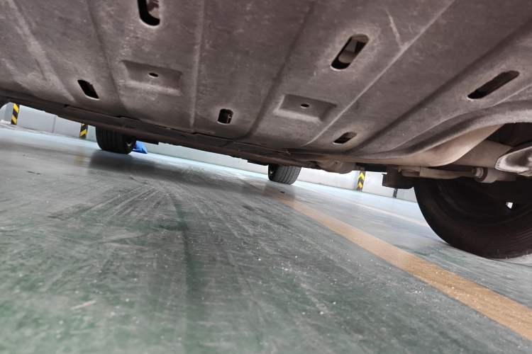 Used Hima AITO M5 2022 Extended-Range Four-Wheel Drive Flagship Edition Chassis Rear