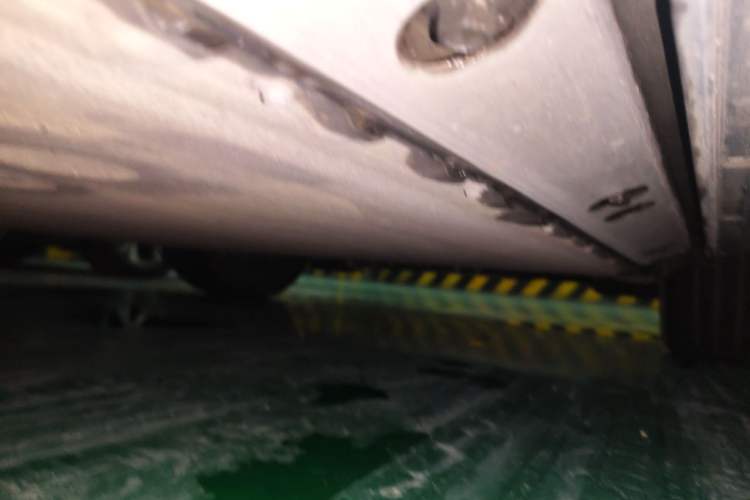Used Hima AITO M5 2022 Pure Electric Rear-Drive Standard Edition Chassis Rear Right