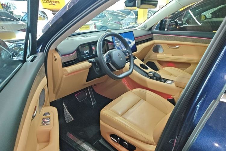Used Hima AITO M5 2022 Extended-Range Four-Wheel Drive Performance Version Driver Seat