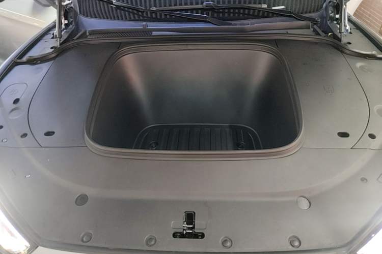 Used Hima AITO M5 2022 Pure Electric Rear-Drive Standard Edition Engine Bay
