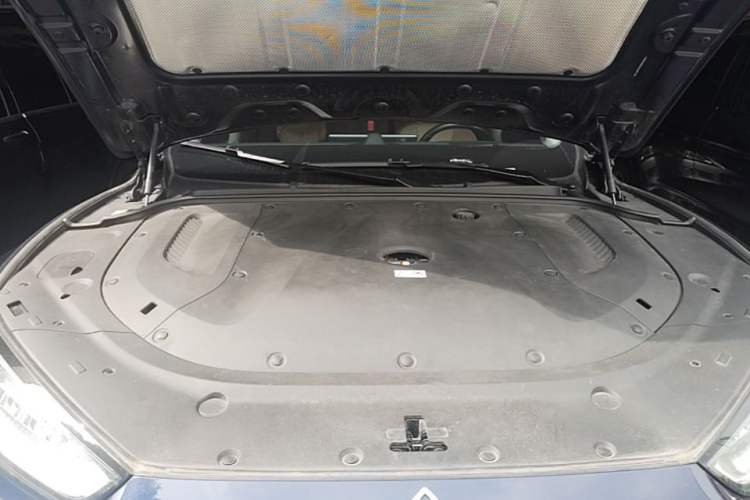 Used Hima AITO M5 2022 Range-Extended Rear-Drive Standard Version Engine Bay