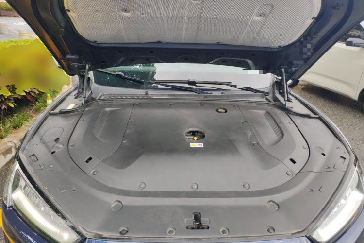 Used Hima AITO M5 2022 Range-Extended Rear-Drive Standard Version Engine Bay