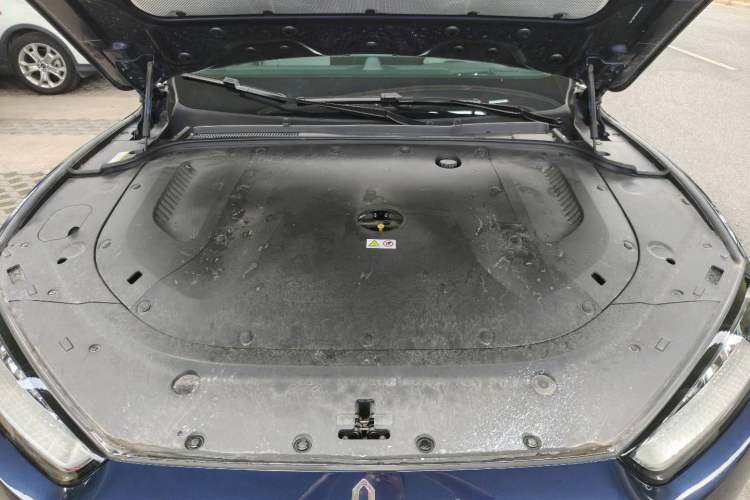 Used Hima AITO M5 2022 Extended-Range Four-Wheel Drive Performance Version Engine Bay