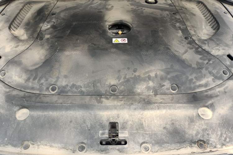 Used Hima AITO M5 2022 Extended-Range Four-Wheel Drive Ultimate Edition Engine Bay