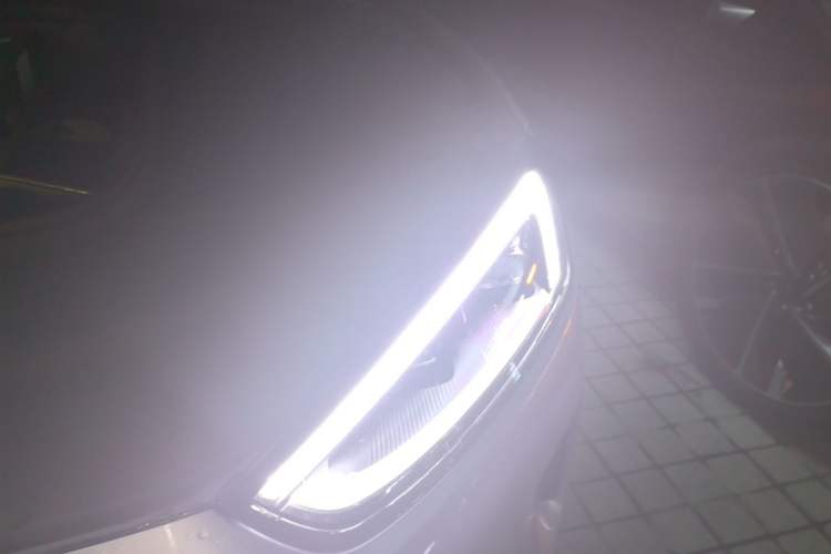 Used Hima AITO M5 2022 Pure Electric Rear-Drive Standard Edition Engine Bay Left