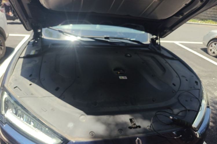 Used Hima AITO M5 2022 Range-Extended Rear-Drive Standard Version Engine Bay