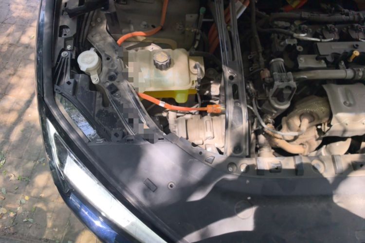 Used Hima AITO M5 2022 Extended-Range Four-Wheel Drive Ultimate Edition Engine Bay Right