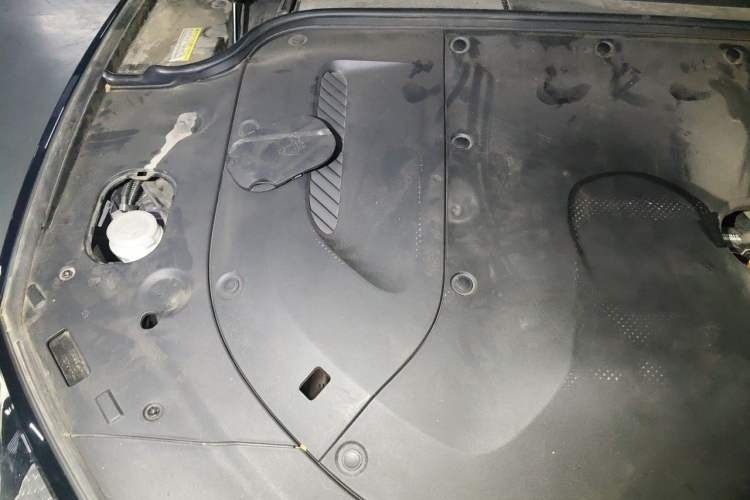 Used Hima AITO M5 2022 Range-Extended Rear-Drive Standard Version Engine Bay Right