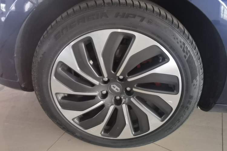 Used Hima AITO M5 2022 Extended-Range Four-Wheel Drive Ultimate Edition Exterior 1