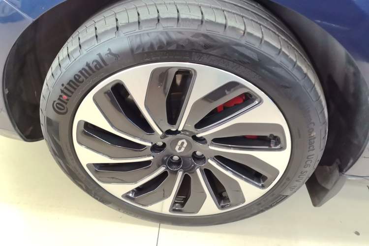 Used Hima AITO M5 2022 Range-Extended Rear-Drive Standard Version Exterior 2