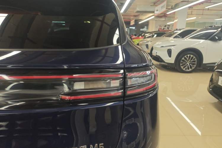 Used Hima AITO M5 2022 Extended-Range Four-Wheel Drive Flagship Edition Exterior 3