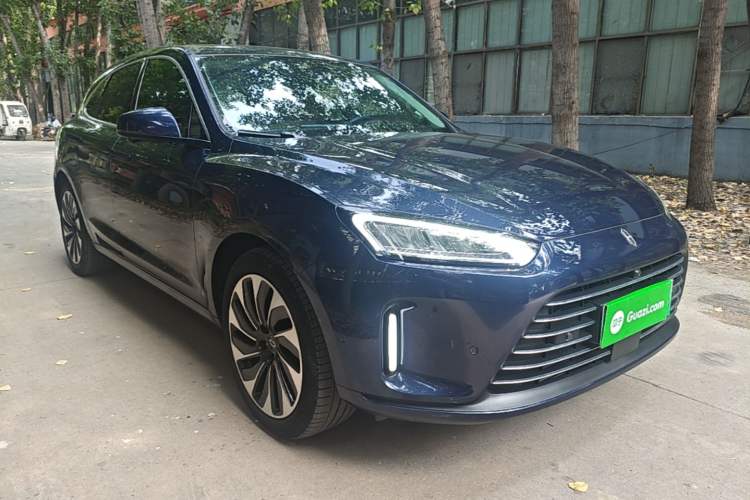 Used Hima AITO M5 2022 Extended-Range Four-Wheel Drive Ultimate Edition Front Right 45 Deg