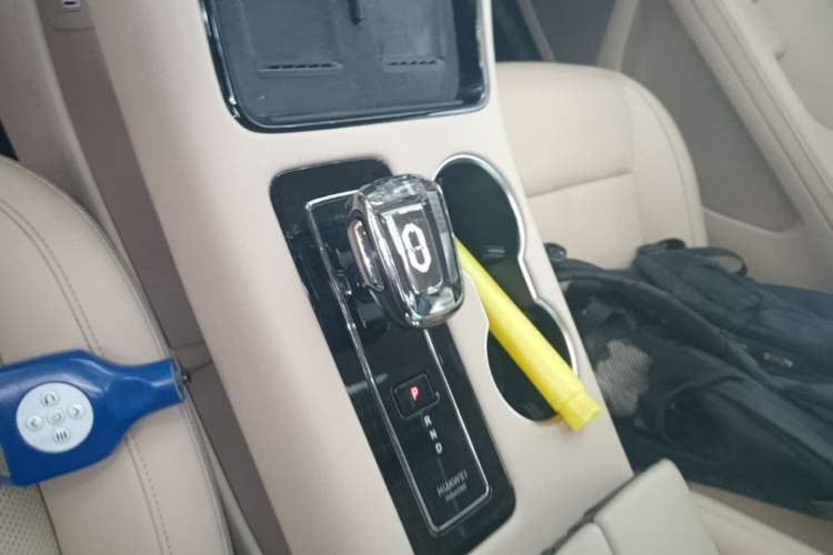 Used Hima AITO M5 2022 Pure Electric All-Wheel-Drive Performance Edition Gear Lever