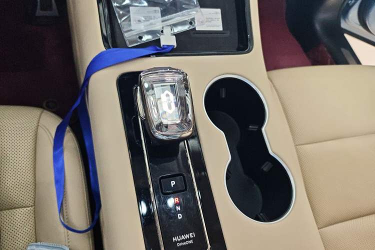 Used Hima AITO M5 2022 Pure Electric All-Wheel-Drive Performance Edition Gear Lever