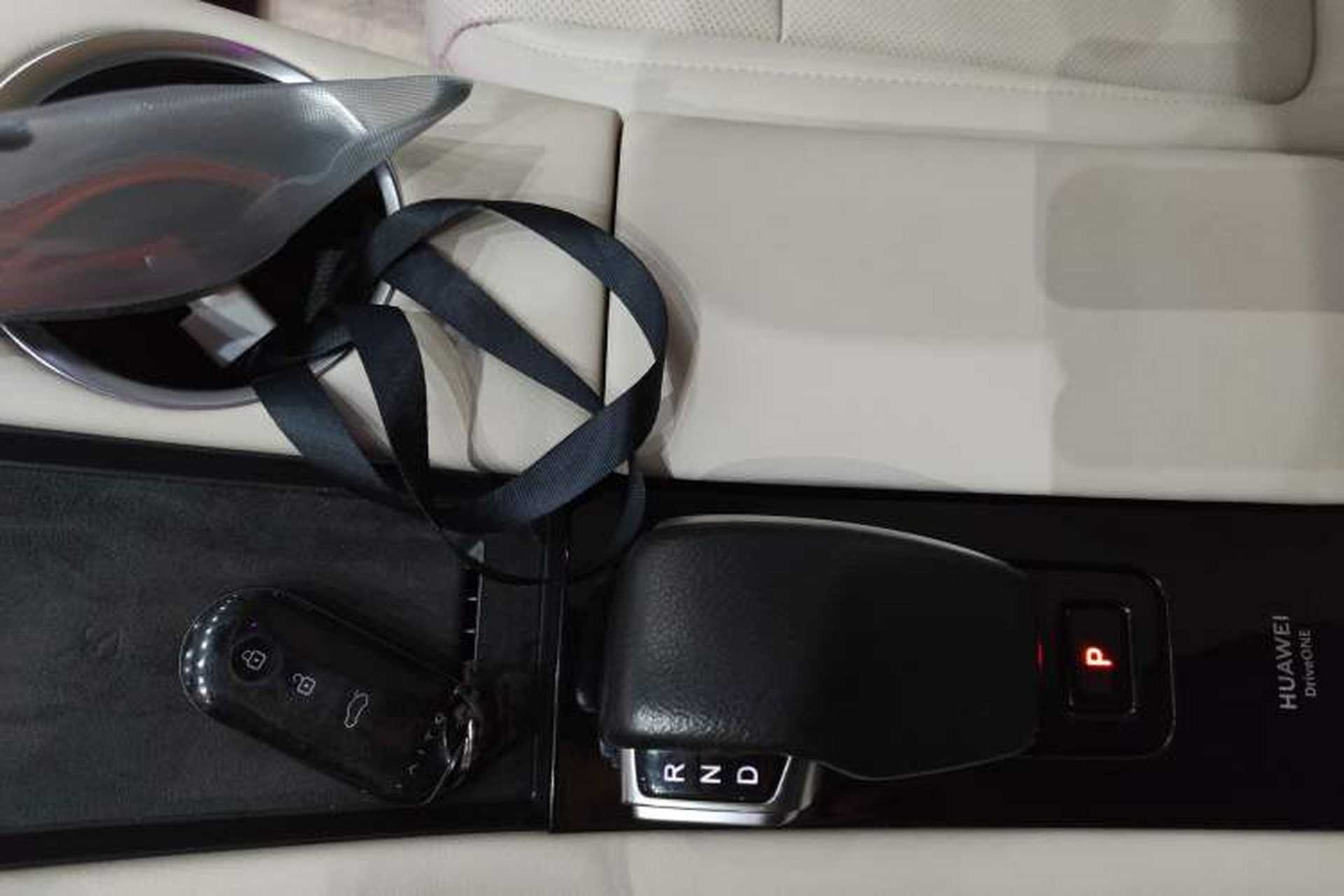 Used Hima AITO M5 2022 Extended-Range Four-Wheel Drive Flagship Edition Gear Lever
