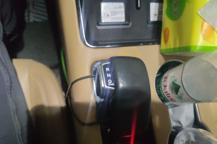 Used Hima AITO M5 2022 Pure Electric Rear-Drive Standard Edition Gear Lever
