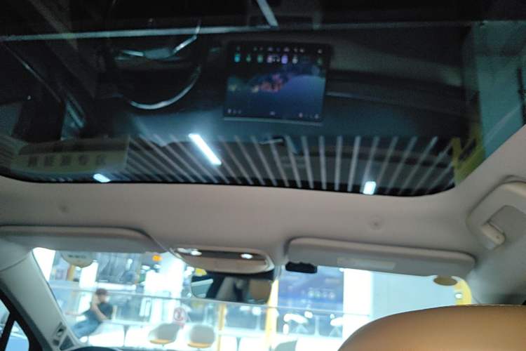 Used Hima AITO M5 2022 Pure Electric All-Wheel-Drive Performance Edition Headliner