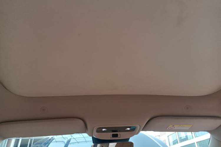 Used Hima AITO M5 2022 Extended-Range Four-Wheel Drive Performance Version Headliner