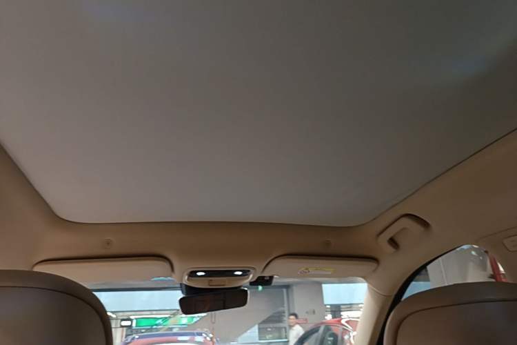Used Hima AITO M5 2022 Pure Electric Rear-Drive Standard Edition Headliner