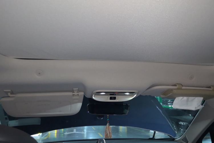 Used Hima AITO M5 2022 Range-Extended Rear-Drive Standard Version Headliner