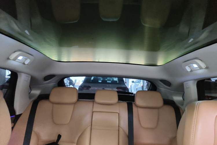 Used Hima AITO M5 2022 Extended-Range Four-Wheel Drive Flagship Edition Headliner